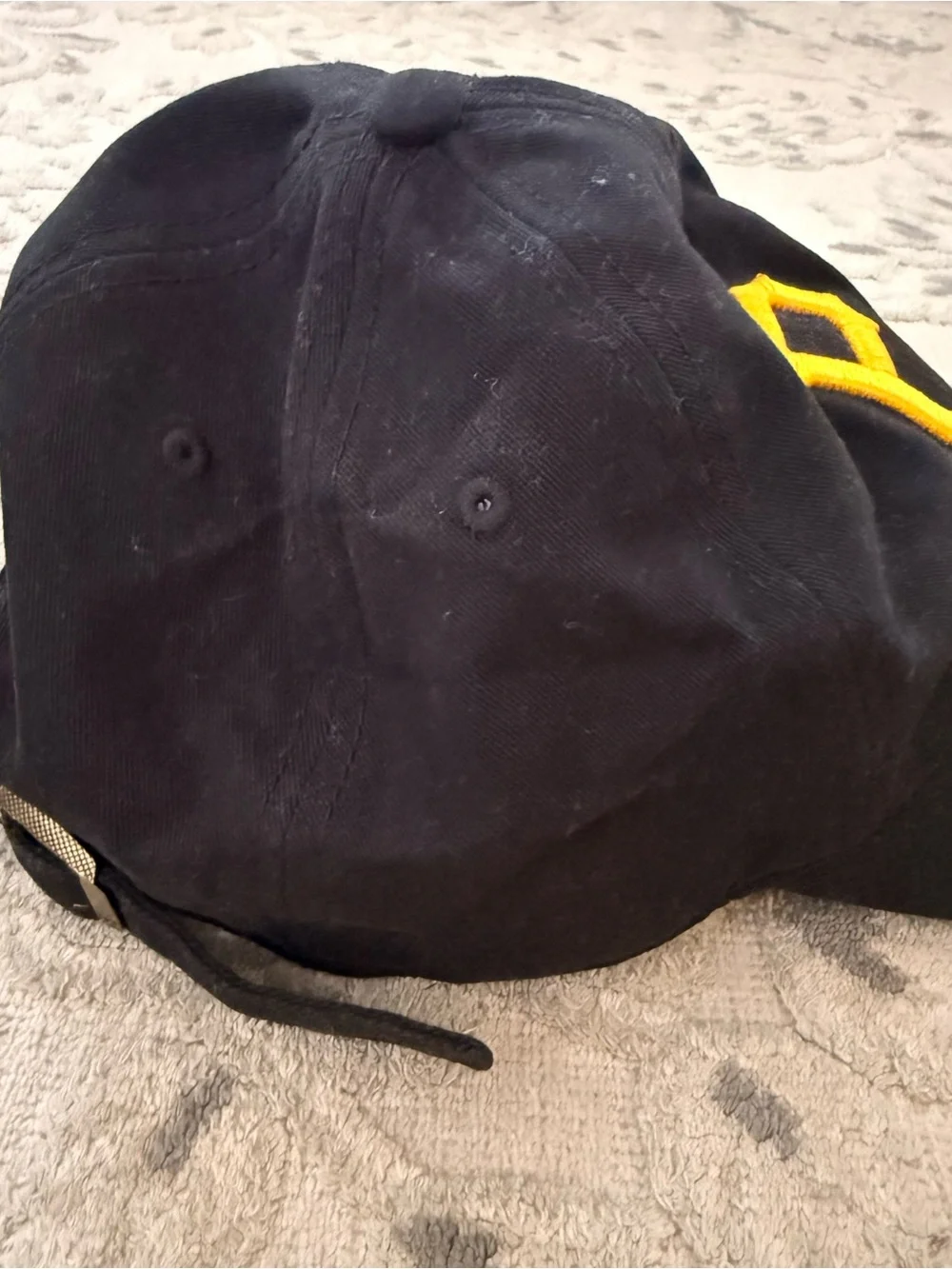 47 Brand Black Baseball Cap with Yellow 'P' Logo